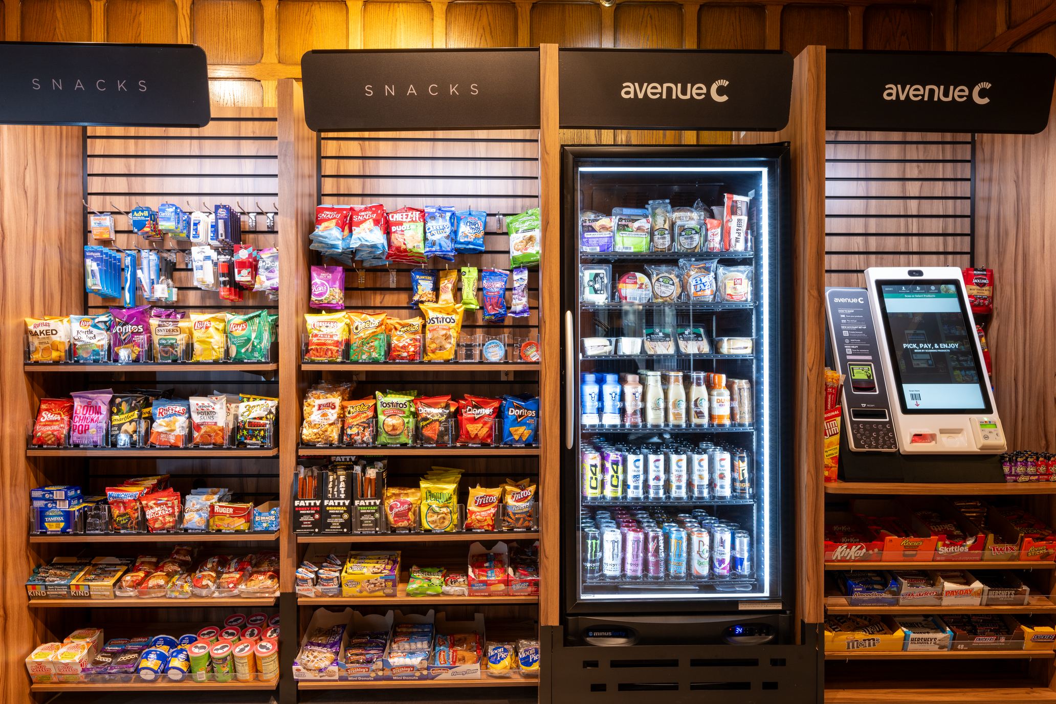 LOBBY PANTRY