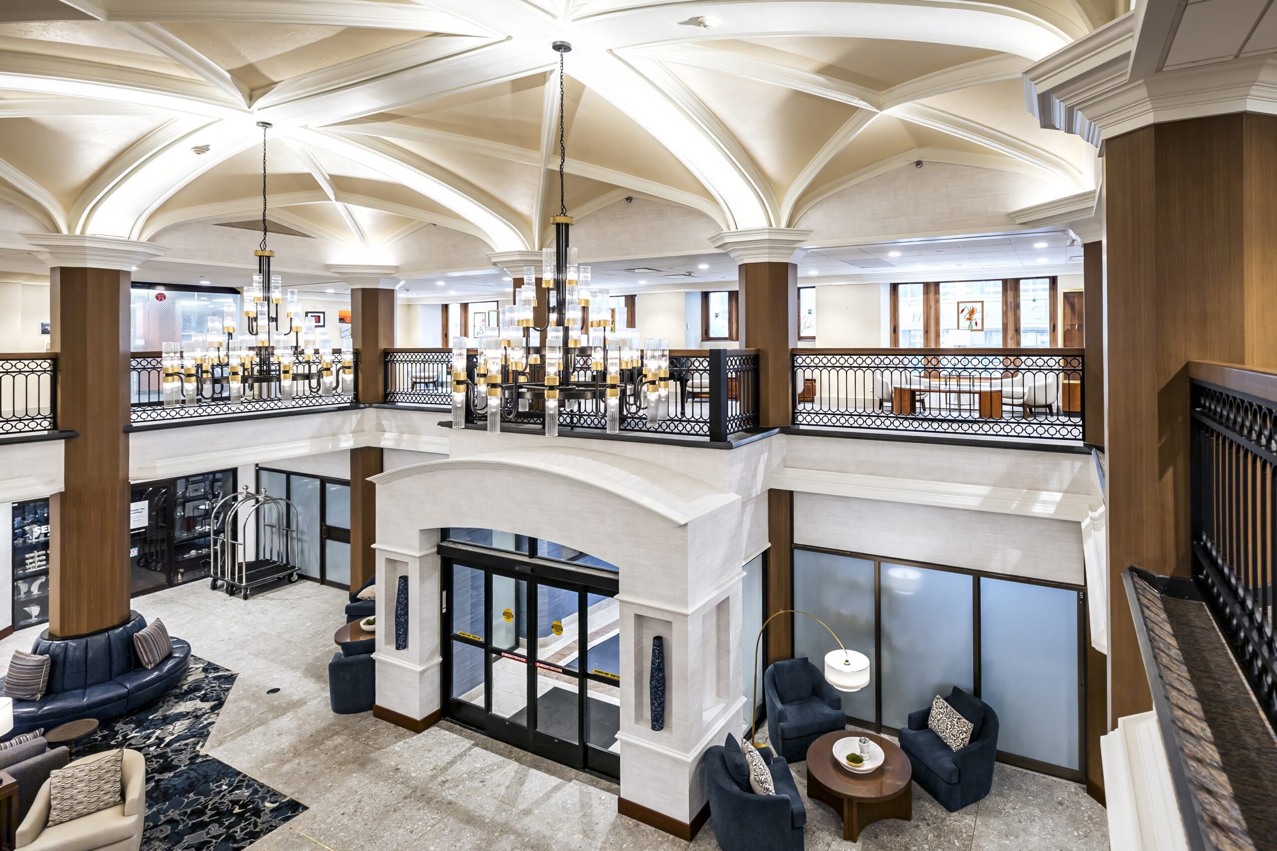 KAHLER GRAND LOBBY