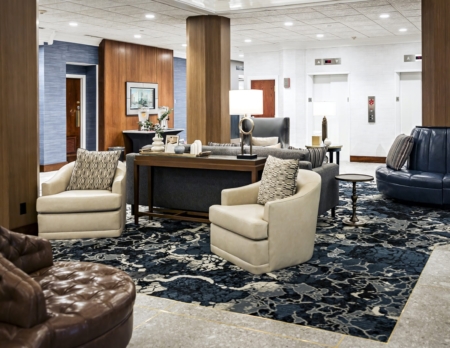 GRAND KAHLER LOBBY LOUNGE