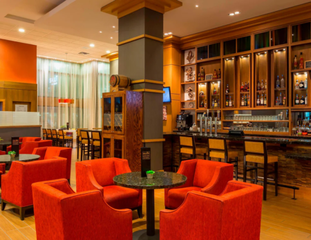 SALUTE BAR