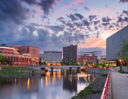 Rochester, Minnesota, USA Cityscape on the Zumbro River