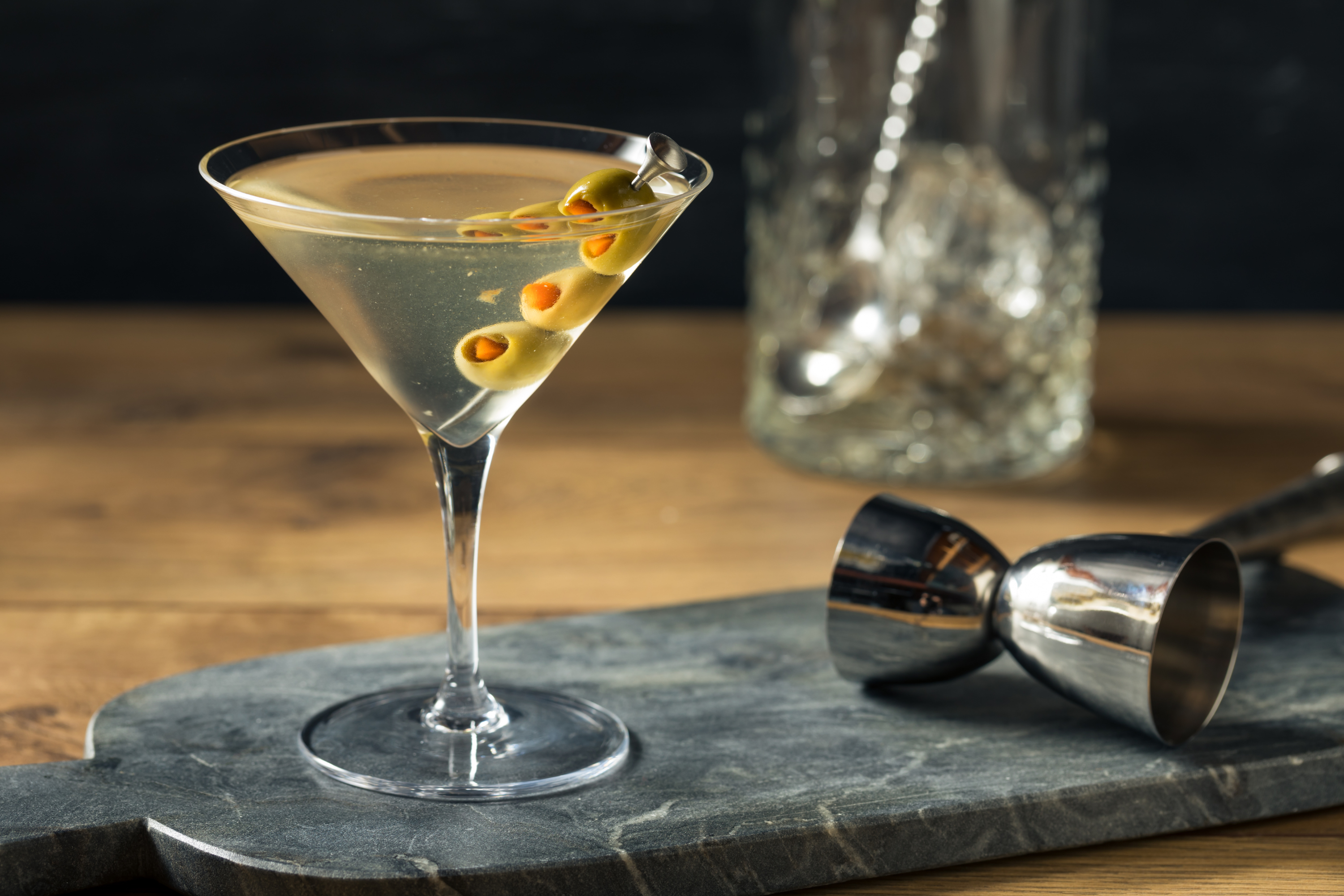LORD ESSEX GRILL AND TAVER - CLASSIC MARTINI