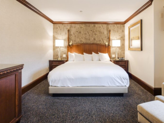 THE TOWERS | EXECUTIVE KING ROOM